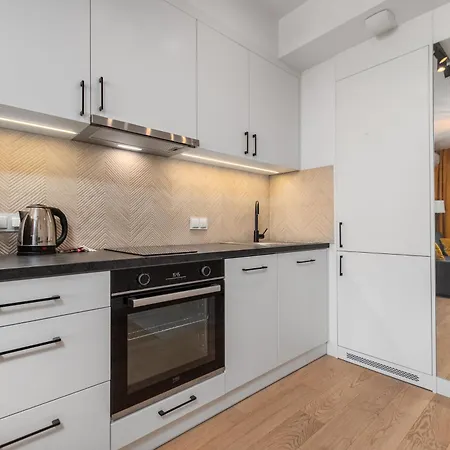 Klobucka 27 -b By Homeprime * Varsóvia